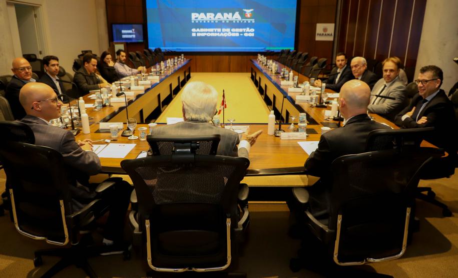 Governo do Paraná articula novos investimentos e parcerias comerciais com o Canadá
