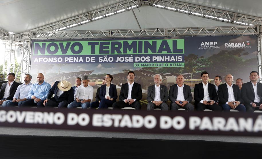Governador autoriza início da construção do novo terminal de São José dos Pinhais
