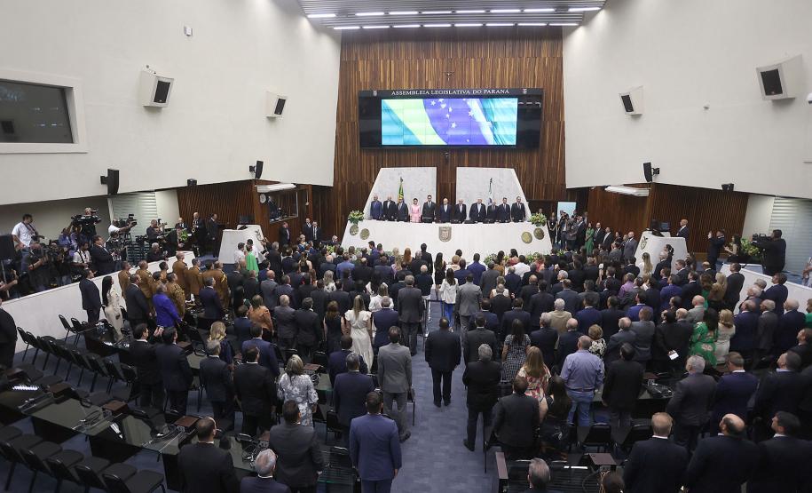 Ratinho Junior e Darci Piana tomam posse para mais quatro anos de mandato