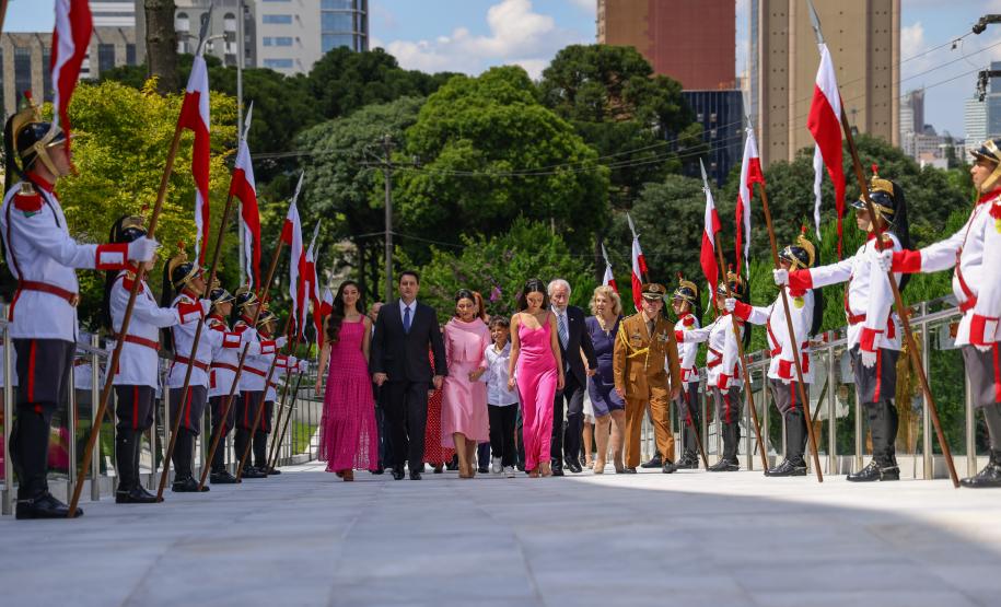 Ratinho Junior e Darci Piana tomam posse para mais quatro anos de mandato