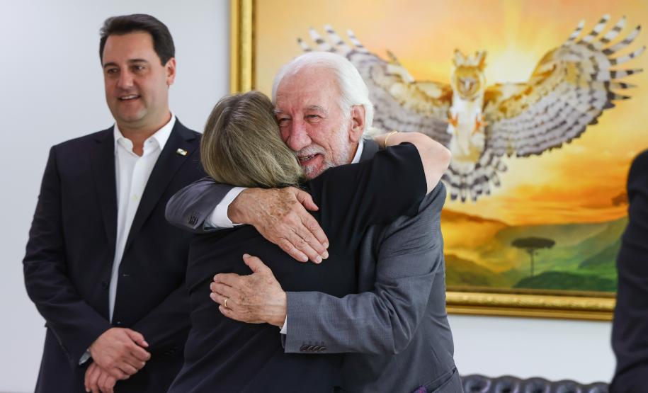 Governador destaca protagonismo feminino em reunião com OAB-PR e nova desembargadora do TJPR