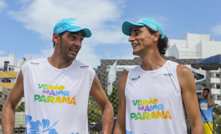 Com medalhistas olímpicos, Vôlei das Estrelas agita programação do Verão Maior Paraná