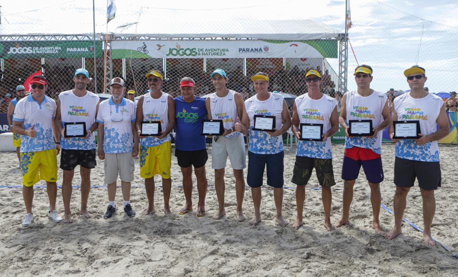 Com medalhistas olímpicos, Vôlei das Estrelas agita programação do Verão Maior Paraná