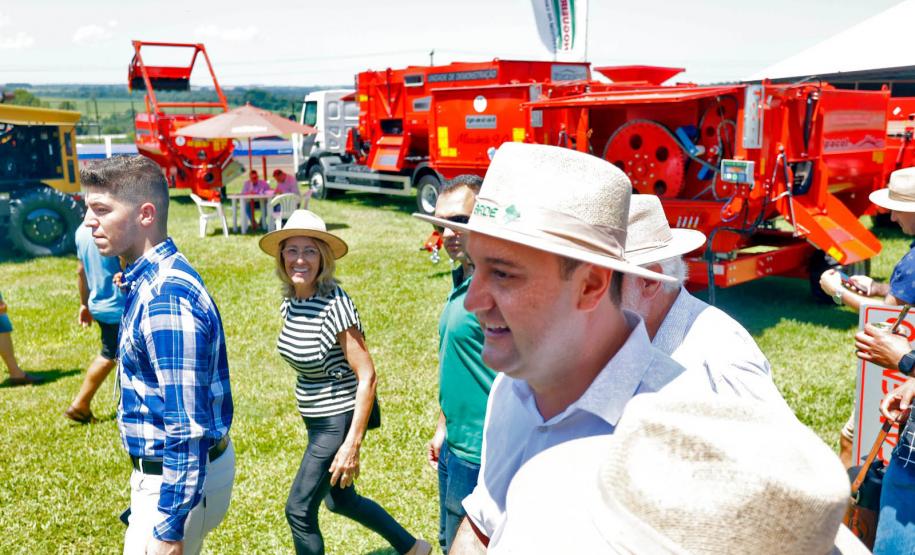BRDE libera R$ 240 milhões para cooperativas, empresas e compra de ônibus elétricos de Cascavel