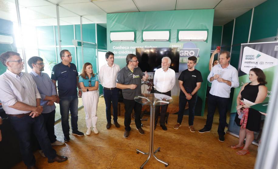 Governo firma parcerias para incentivar pesquisas em sustentabilidade e alimentação