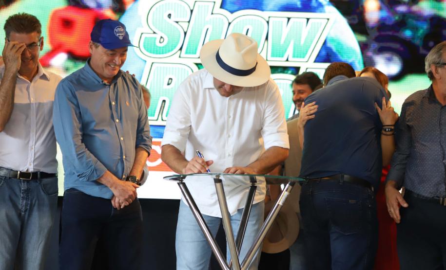 Estado libera R$ 238 milhões em créditos para construção de usinas de energias renováveis