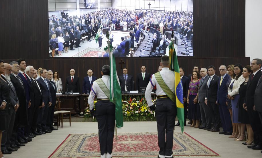 Governador reforça parceria institucional com o TJPR na posse da nova cúpula diretiva