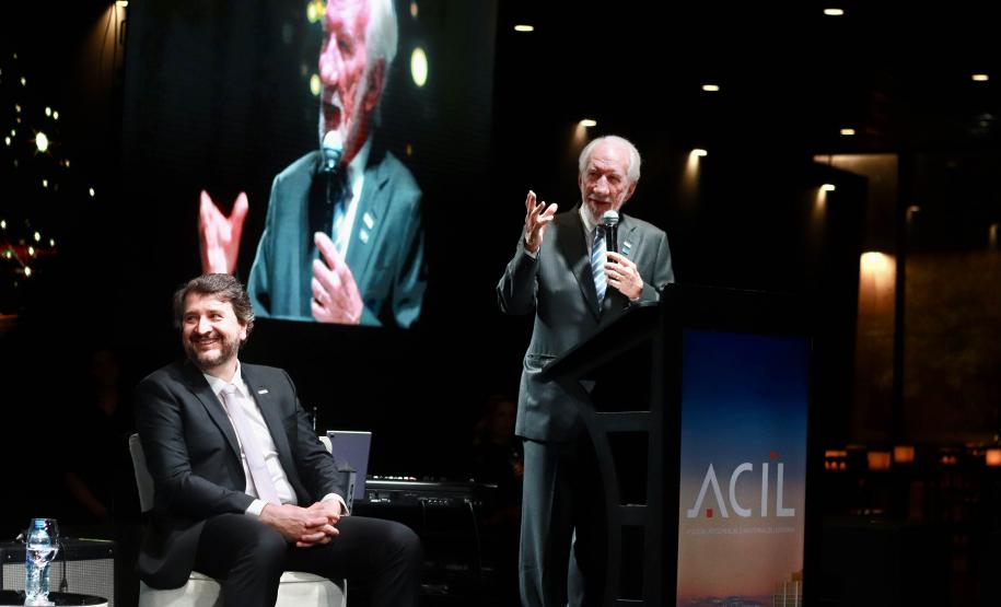 Governador em exercício exalta parceria entre Estado e o setor empresarial na posse da ACIL