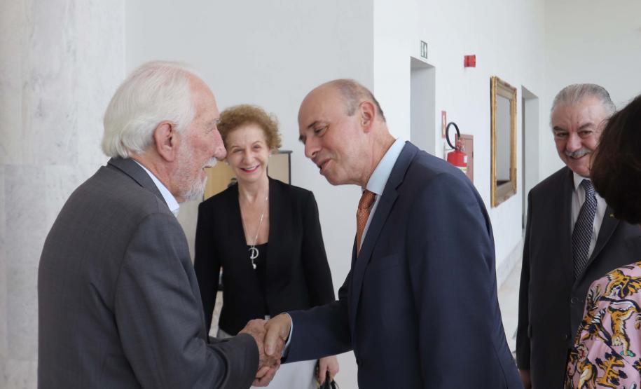 Darci Piana apresenta o Paraná ao embaixador da Bélgica no Brasil