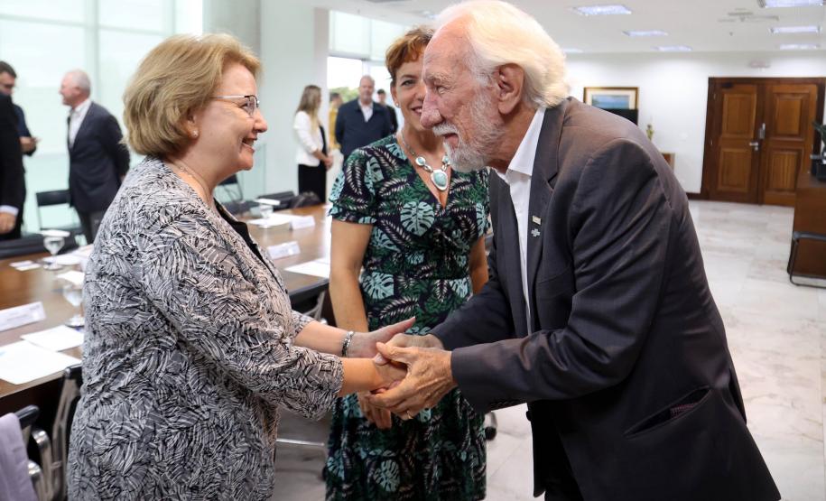 Paraná discute parcerias com Canadá em educação, agricultura e desenvolvimento sustentável