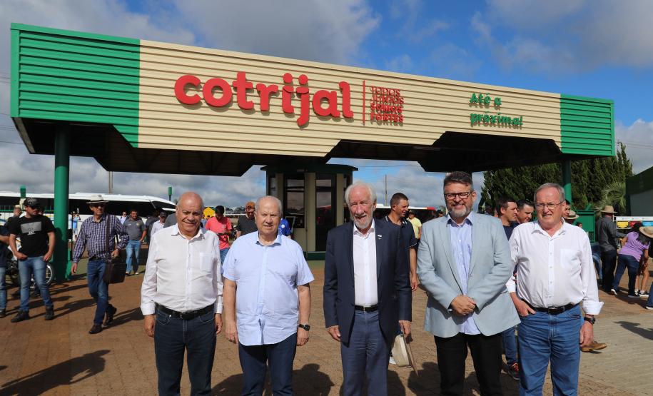 Darci Piana troca experiências sobre o setor agrícola em feira no Rio Grande do Sul