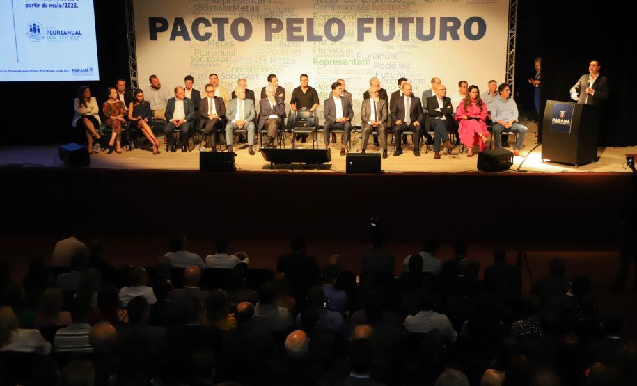 Paranaenses podem contribuir com planejamento do Estado para os próximos quatro anos