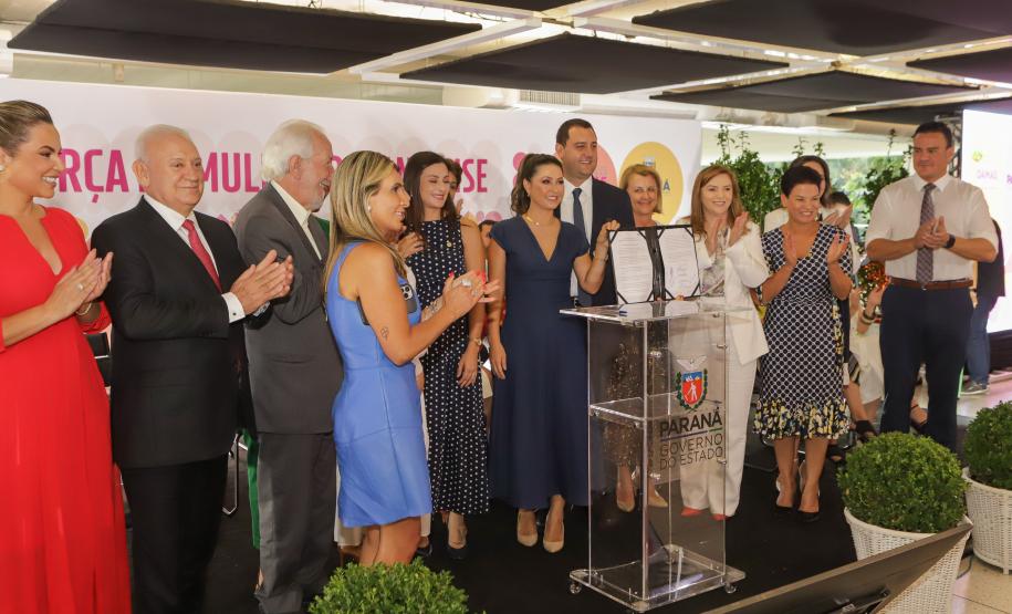 Governador sanciona lei que cria o Fundo Estadual dos Direitos da Mulher