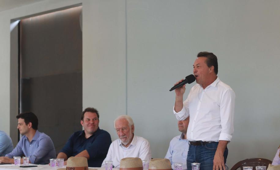 Na ExpoParanavaí, Piana diz que Paraná trabalha para abrir novos mercados para seus alimentos