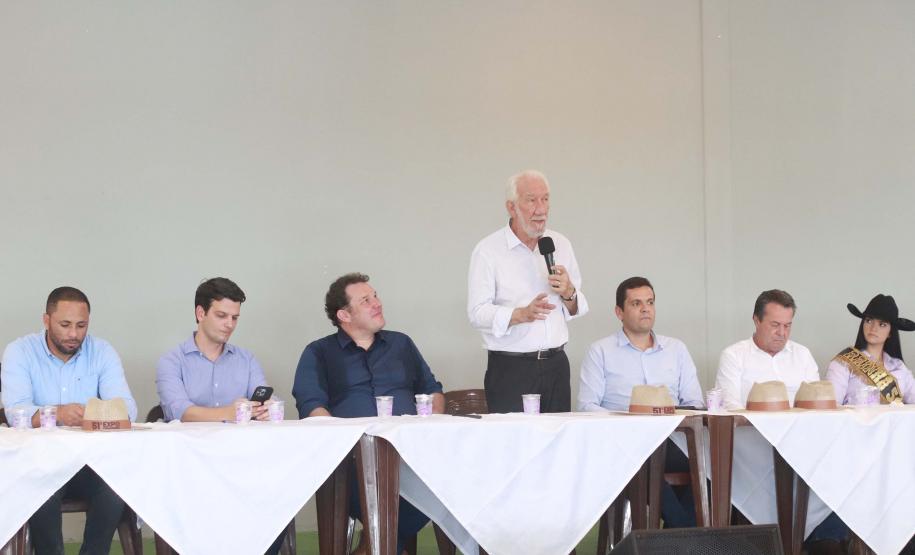 Na ExpoParanavaí, Piana diz que Paraná trabalha para abrir novos mercados para seus alimentos