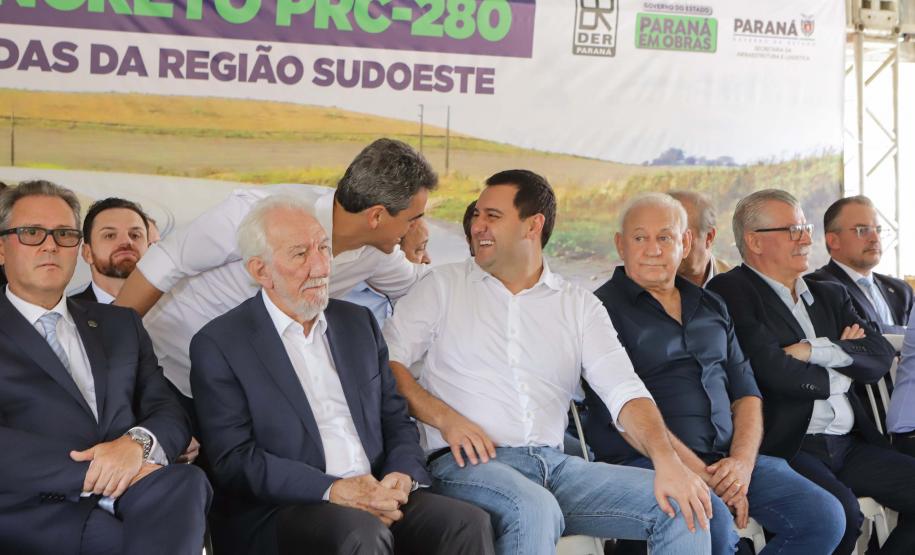 Sonho realizado: governador entrega nova PRC-280, revitalizada com concreto