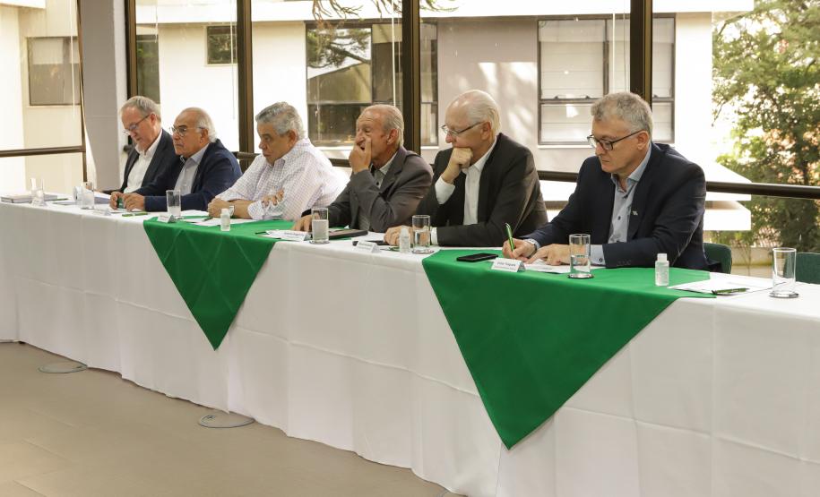 Governo discute com setor produtivo e parlamentares a criação do fundo da região Sul