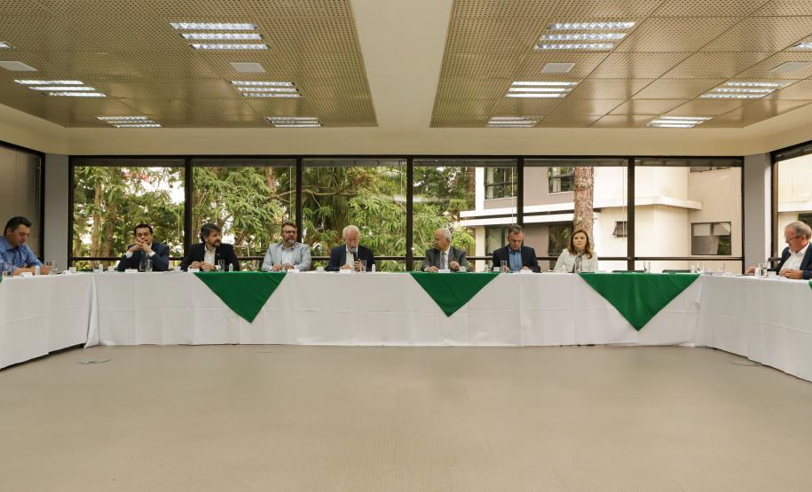 Governo discute com setor produtivo e parlamentares a criação do fundo da região Sul