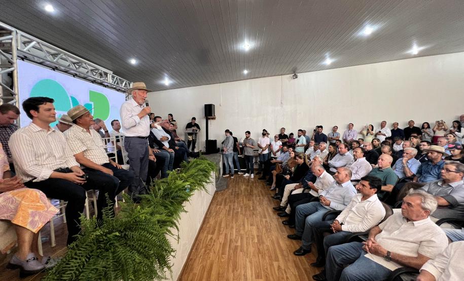 Darci Piana exalta importância da agroindústria do Paraná durante visita à ExpoUmuarama