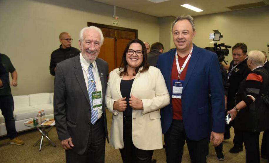 Na abertura da ExpoApras, Piana exalta importância do comércio mercadista paranaense