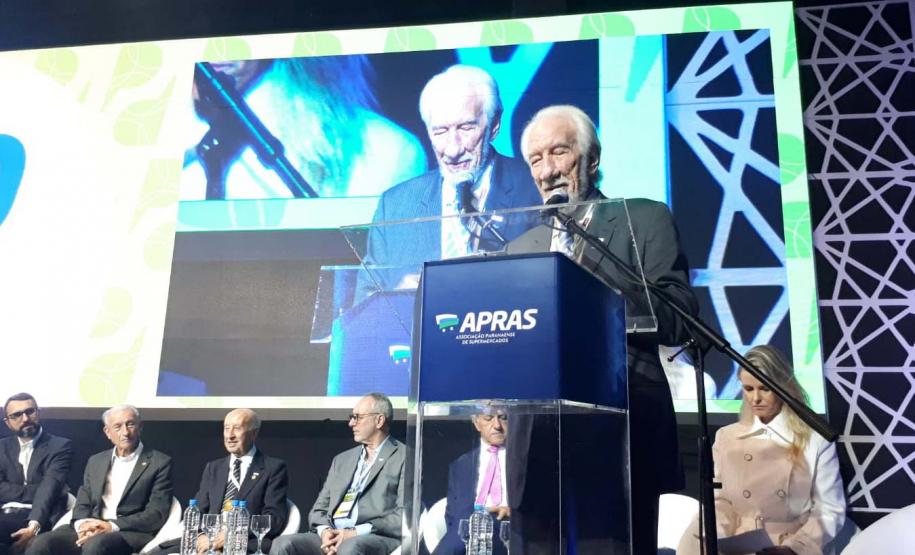 Na abertura da ExpoApras, Piana exalta importância do comércio mercadista paranaense