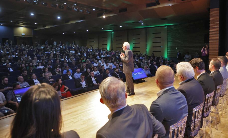 Governo do Estado lança o Conecta399 para acelerar projetos dos municípios paranaenses