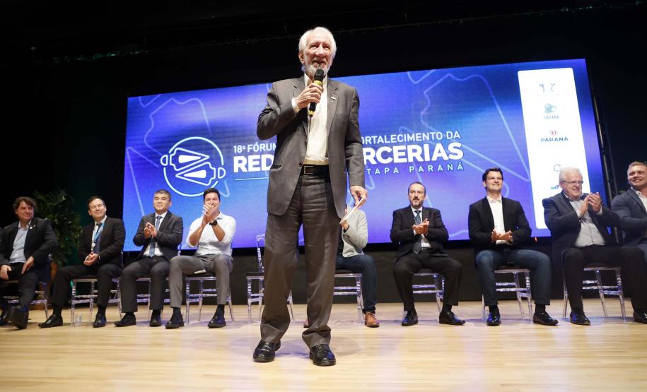 Governo do Estado lança o Conecta399 para acelerar projetos dos municípios paranaenses