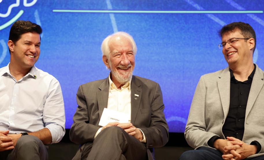 Governo do Estado lança o Conecta399 para acelerar projetos dos municípios paranaenses