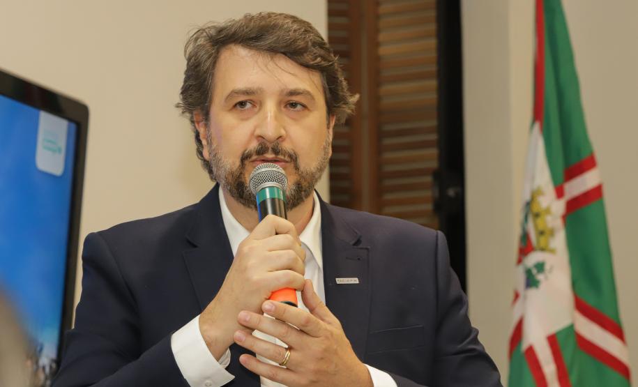 Na Ocepar, governador destaca a importância das cooperativas para o Paraná