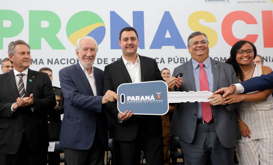 Paraná recebe viaturas do Ministério da Justiça para coibir violência contra a mulher