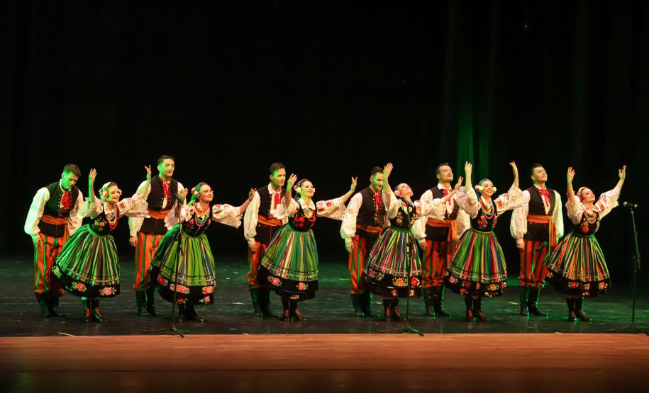 Tradições e cultura: Teatro Guaíra tem apresentação inédita da companhia polonesa Śląsk