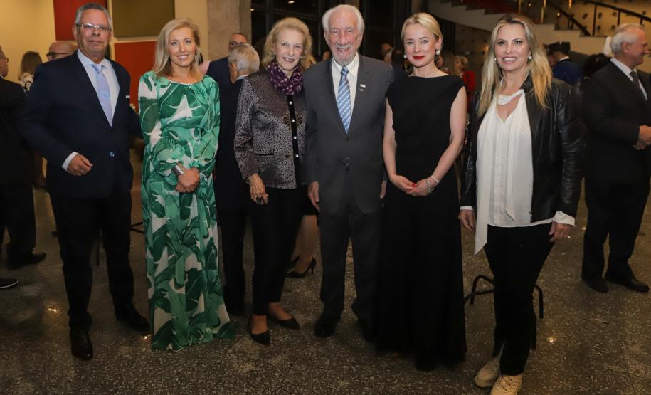 Tradições e cultura: Teatro Guaíra tem apresentação inédita da companhia polonesa Śląsk