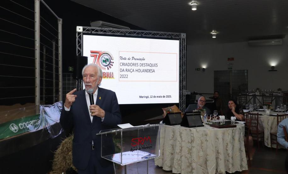 Em encontro da APCBRH, Piana defende busca por investimentos nos subprodutos do leite