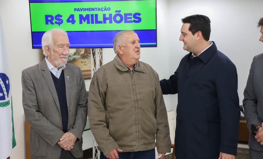 Governador libera R$ 26 milhões do programa Asfalto Novo, Vida Nova para mais cinco municípios