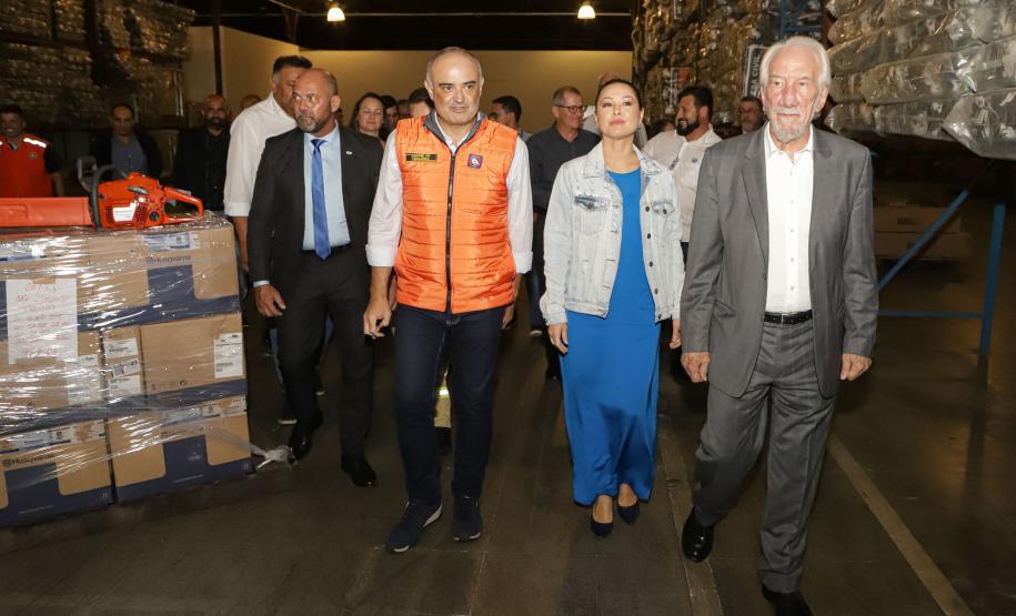 Piana entrega equipamentos para Bombeiros e "kits de resposta" a eventos climáticos para cidades