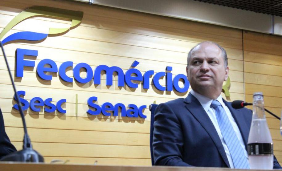 Governo apresenta plano de internacionalização ao corpo diplomático que atua no Paraná