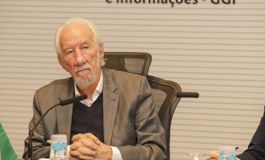 Piana e embaixadora da Finlândia no Brasil alinham parcerias na educação e ensino superior