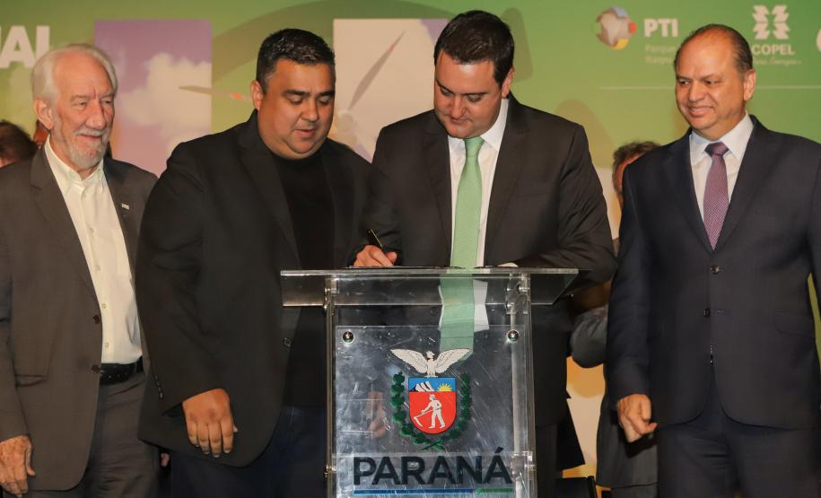 Paraná organiza cadeia para liderar produção de hidrogênio renovável no Brasil