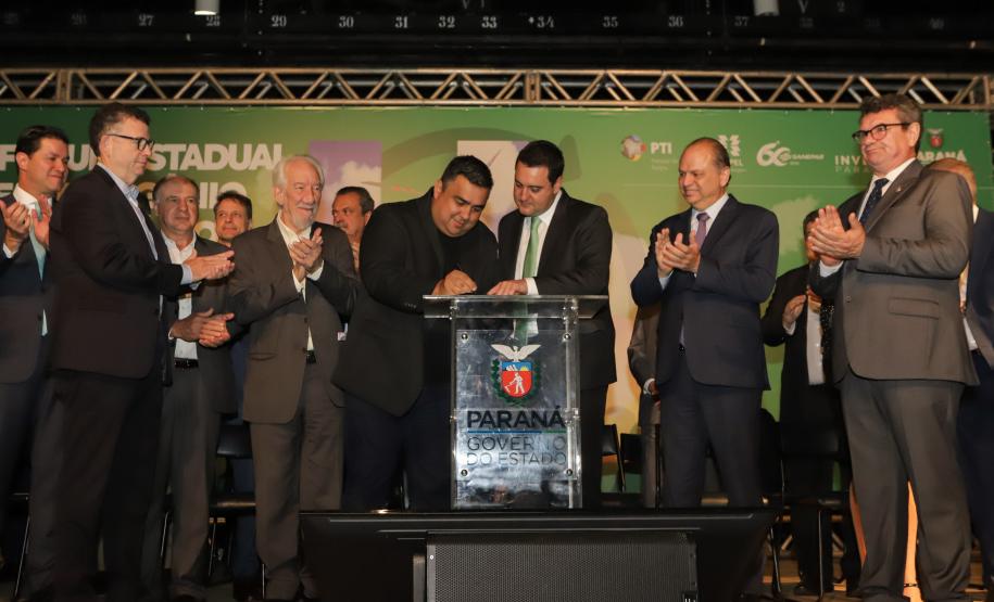 Paraná organiza cadeia para liderar produção de hidrogênio renovável no Brasil