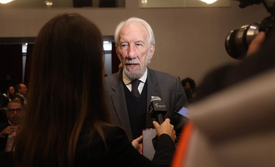 Piana apresenta ações do Estado a empresários durante evento das 100 maiores S/A do Paraná