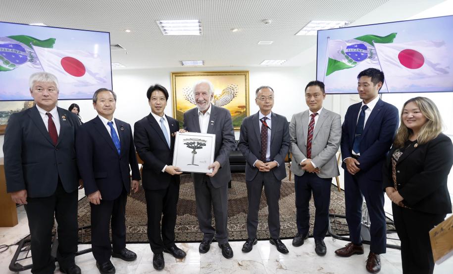 Piana recebe comitiva de Kakogawa e reforça laços de amizade do Paraná com o Japão