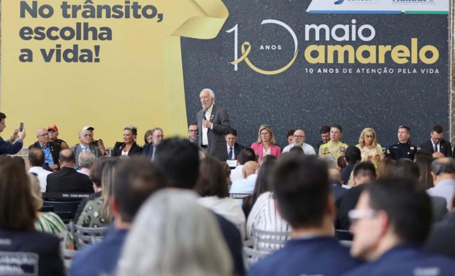 Paraná lança campanha Maio Amarelo com ações educativas e entrega de veículos ao Detran