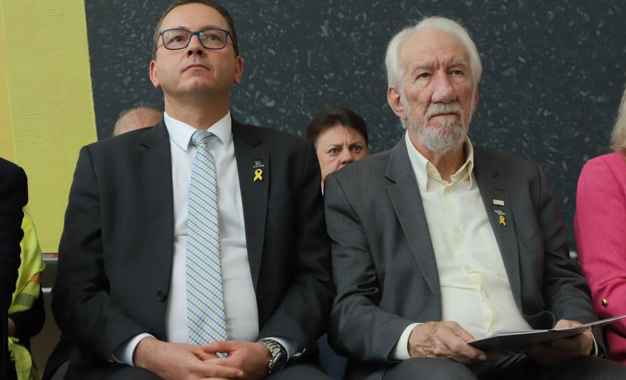 Paraná lança campanha Maio Amarelo com ações educativas e entrega de veículos ao Detran