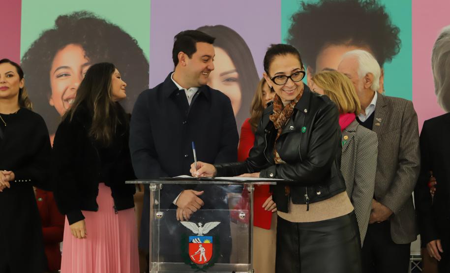 Para fortalecer políticas públicas, Estado lança Caravana Paraná Unido Pelas Mulheres