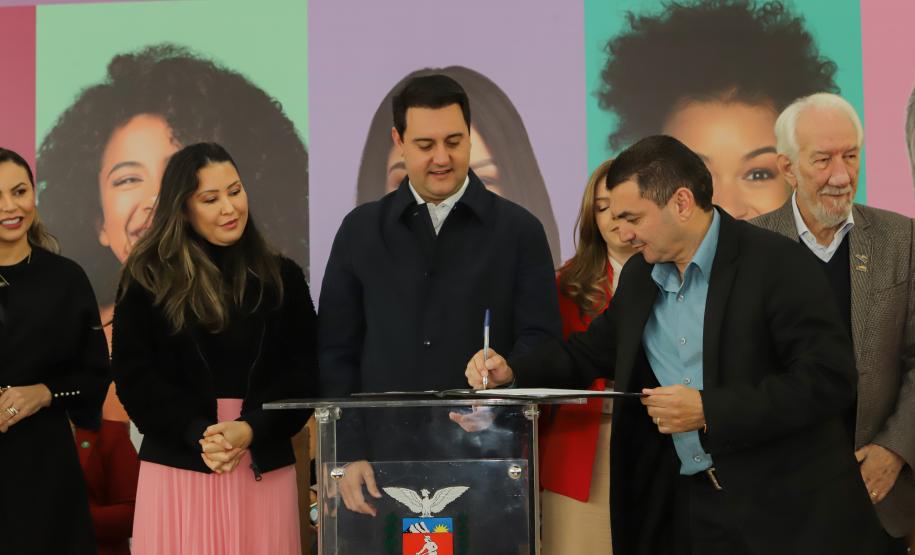 Para fortalecer políticas públicas, Estado lança Caravana Paraná Unido Pelas Mulheres