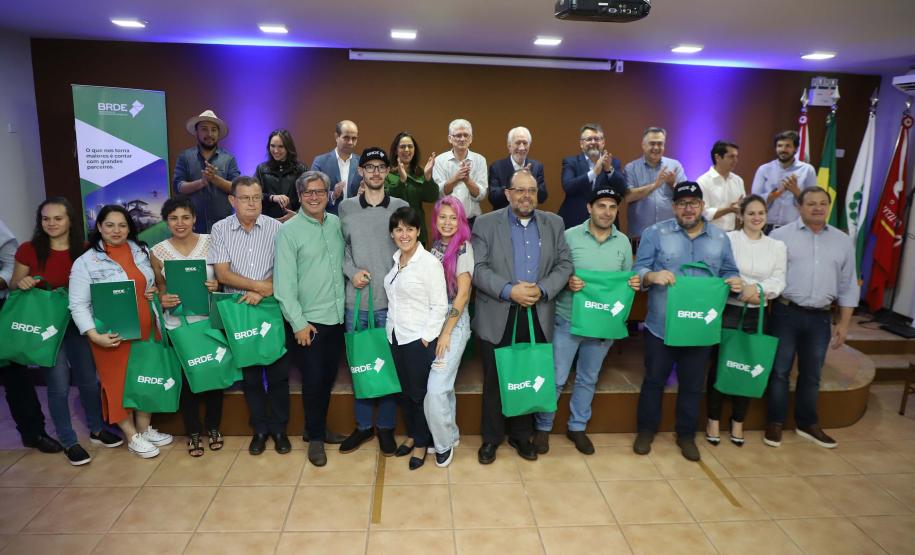 BRDE libera R$ 49 milhões para empresas de Maringá e região expandirem seus negócios