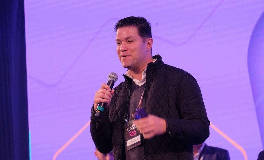 Curitiba é eleita uma das cidades mais inteligentes do mundo e Paraná recebe prêmio de inovação