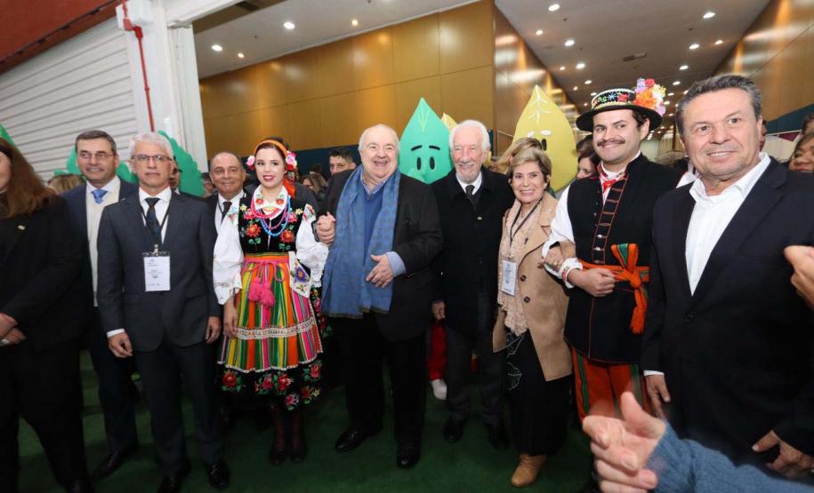 Governo do Paraná lança Guia de Boas Práticas para expandir turismo sustentável