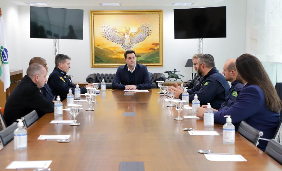 Estado recebe helicóptero da PRF para reforço do atendimento aeromédico em Curitiba e Litoral