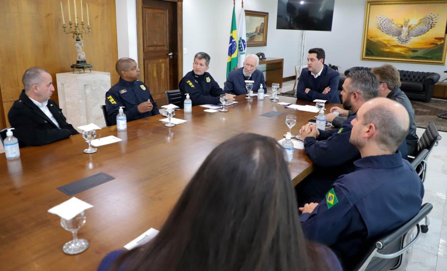 Estado recebe helicóptero da PRF para reforço do atendimento aeromédico em Curitiba e Litoral